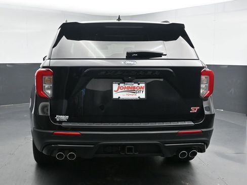 Used 2023 Ford Explorer ST AWD/4WD image 7