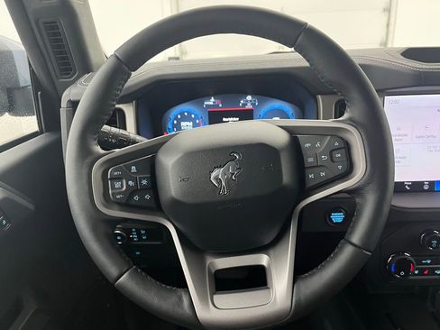 New 2025 Ford Bronco Outer Banks image 22