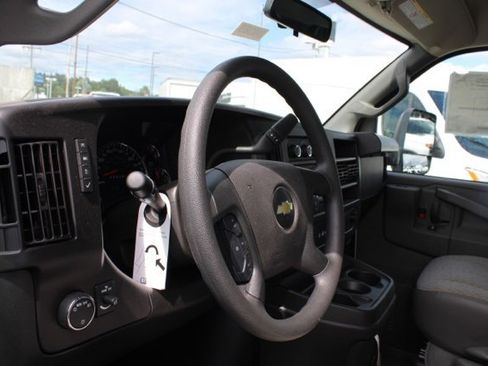 New 2024 Chevrolet Express 3500 w/ Power Convenience Package image 11