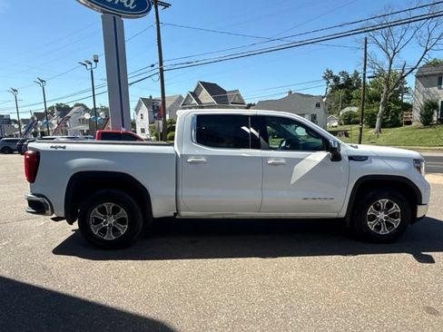 Used 2021 GMC Sierra 1500 SLE AWD/4WD image 5