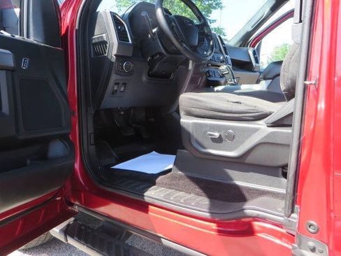 Used 2016 Ford F150 XLT w/ Equipment Group 301A Mid AWD/4WD image 13