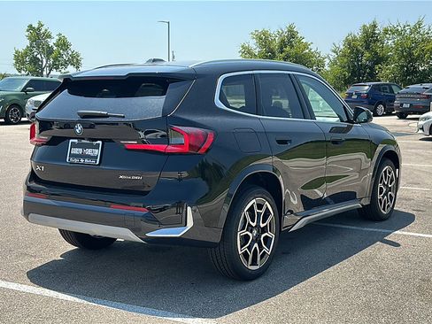 New 2025 BMW X1 xDrive28i w/ Technology Package image 8