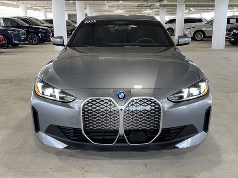 Used 2025 BMW i4 eDrive40 w/ Premium Package image 3
