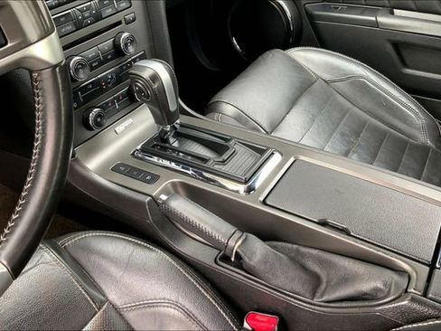 Used 2014 Ford Mustang Premium w/ Comfort Package image 17