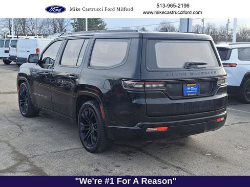 Used 2022 Jeep Grand Wagoneer Series II image 3