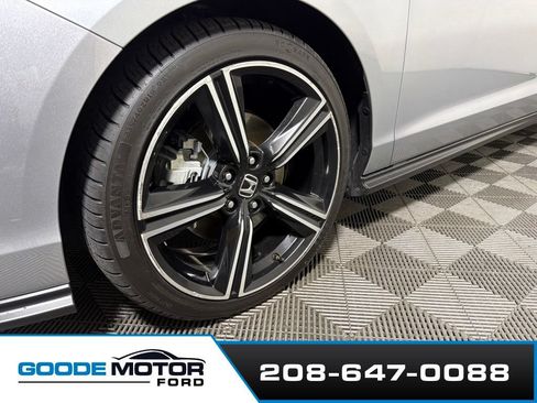 Used 2024 Honda Accord Sport image 27