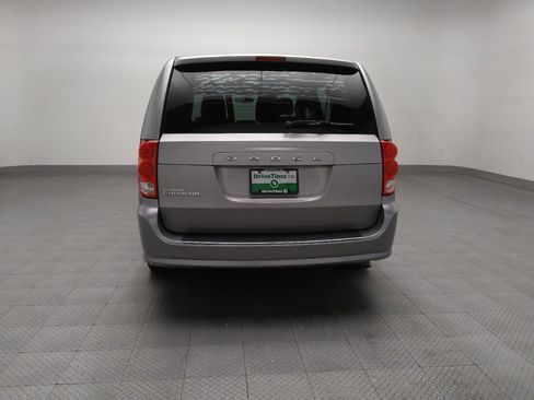 Used 2016 Dodge Grand Caravan American Value Package image 6