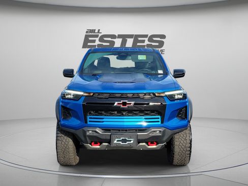 Used 2023 Chevrolet Colorado ZR2 w/ ZR2 Convenience Package III AWD/4WD image 6