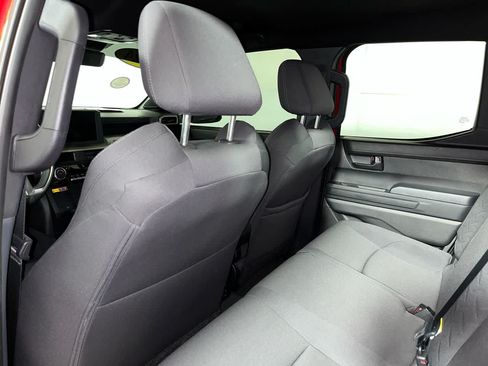 Used 2024 Toyota Tacoma SR5 AWD/4WD image 25