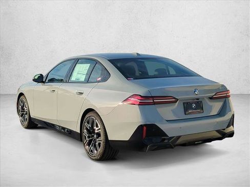 New 2026 BMW 530i w/ M Sport Package image 9