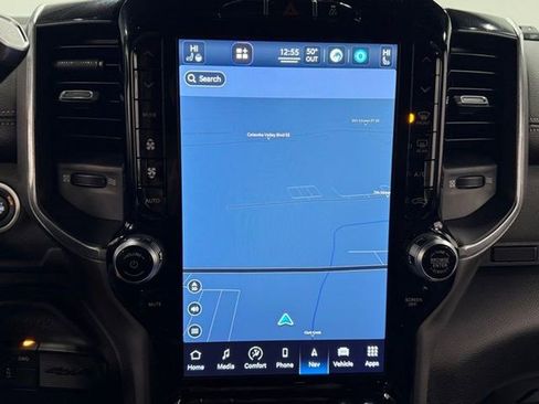 Used 2022 RAM 3500 Laramie image 32