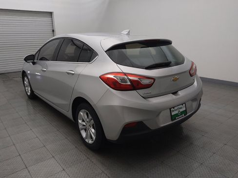 Used 2019 Chevrolet Cruze LT FWD image 5