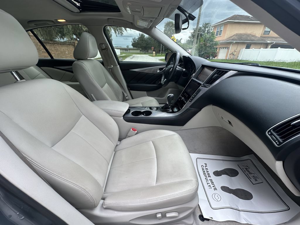 Used 2015 INFINITI Q50 Premium w/ Navigation Package RWD image 9