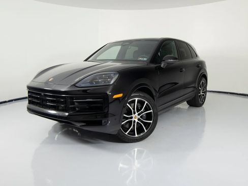New 2026 Porsche Cayenne AWD/4WD image 1
