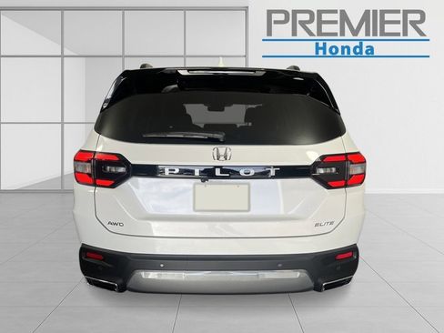 New 2026 Honda Pilot Elite image 4