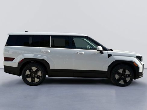 New 2026 Hyundai Santa Fe SE FWD image 2