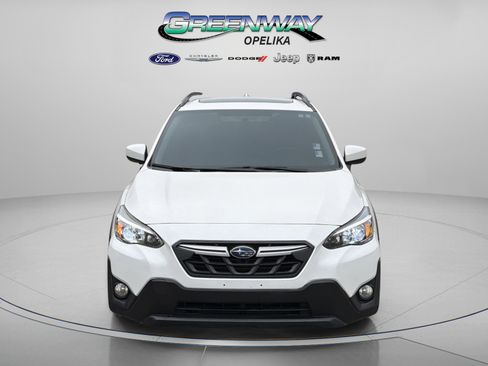 Used 2021 Subaru Crosstrek 2.0i Premium w/ Moonroof Package image 2