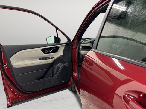 Used 2026 Subaru Forester Limited AWD/4WD image 13