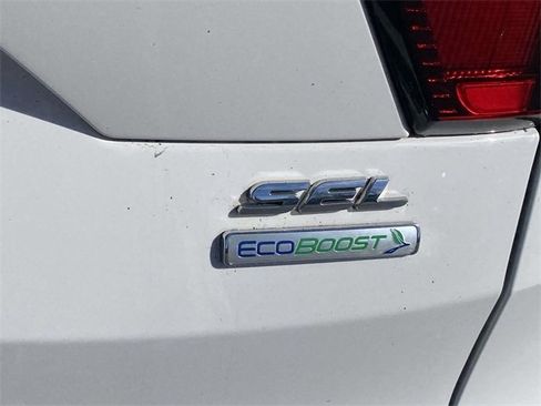 Used 2019 Ford Escape SEL image 30