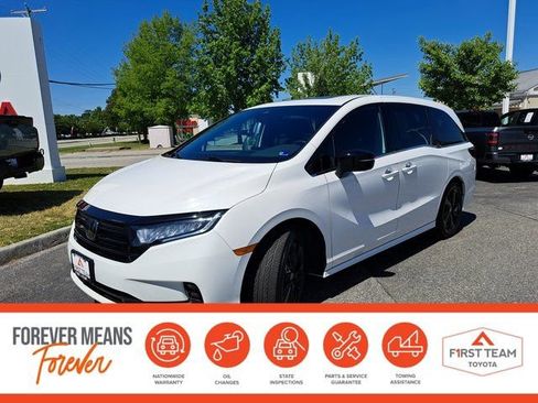 Used 2024 Honda Odyssey Sport image 1