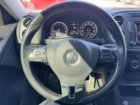 Used 2017 Volkswagen Tiguan S AWD/4WD image 23