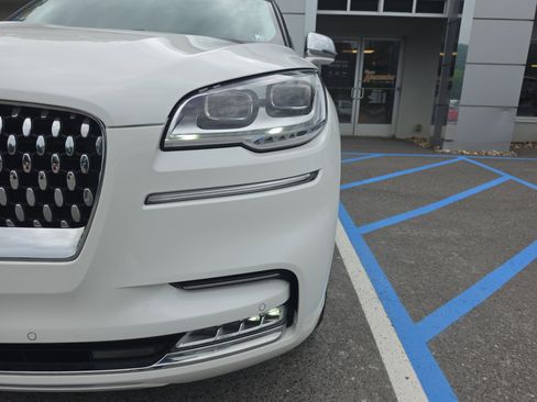Used 2021 Lincoln Aviator Black Label w/ Dynamic Handling Package AWD/4WD image 10