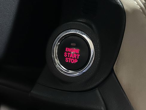 Used 2020 Subaru Outback Premium w/ Popular Package #1 image 12