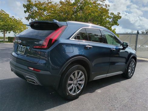 Used 2021 Cadillac XT4 Premium Luxury w/ Driver Awareness Package image 4