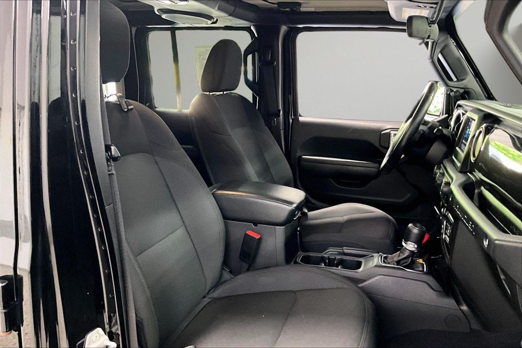 Used 2022 Jeep Wrangler Unlimited Sport AWD/4WD image 28