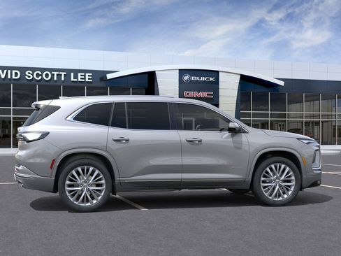 New 2026 Buick Enclave Avenir w/ Super Cruise Package FWD image 5