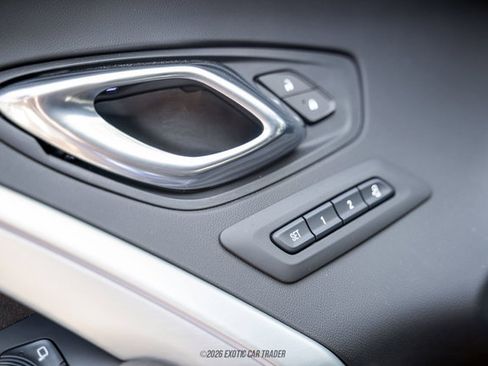 Used 2021 Chevrolet Camaro ZL1 RWD image 46