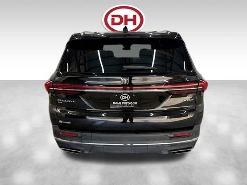 Used 2025 Buick Enclave Preferred image 12