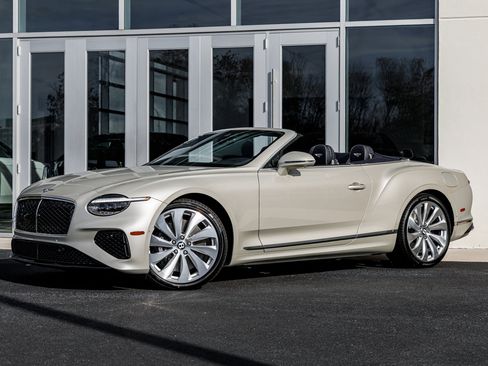 New 2026 Bentley Continental GTC image 4