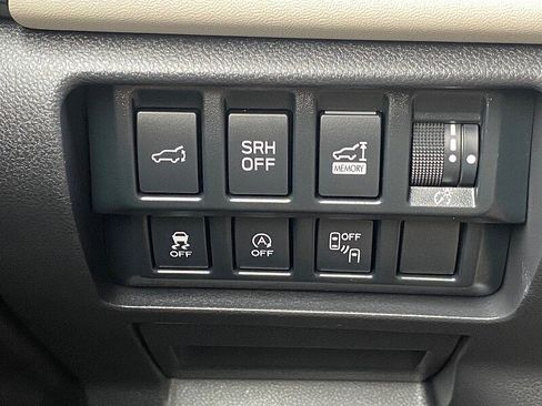 Used 2024 Subaru Forester Limited AWD/4WD image 55