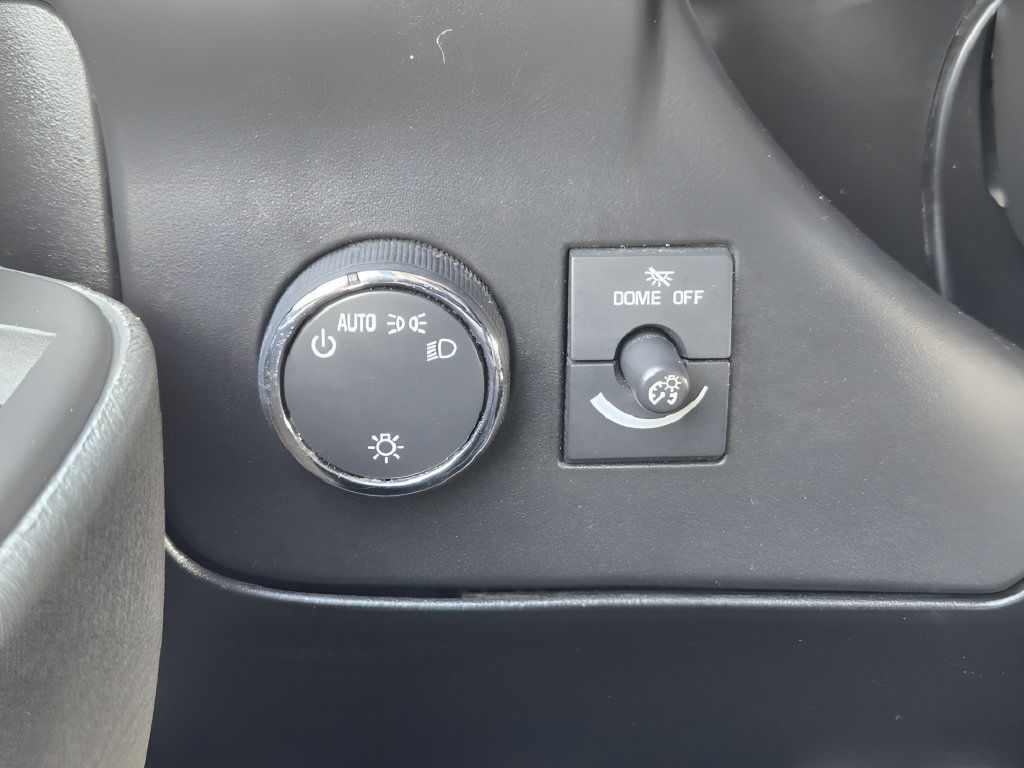 Used 2022 Chevrolet Express 2500 w/ Driver Convenience Package RWD image 19