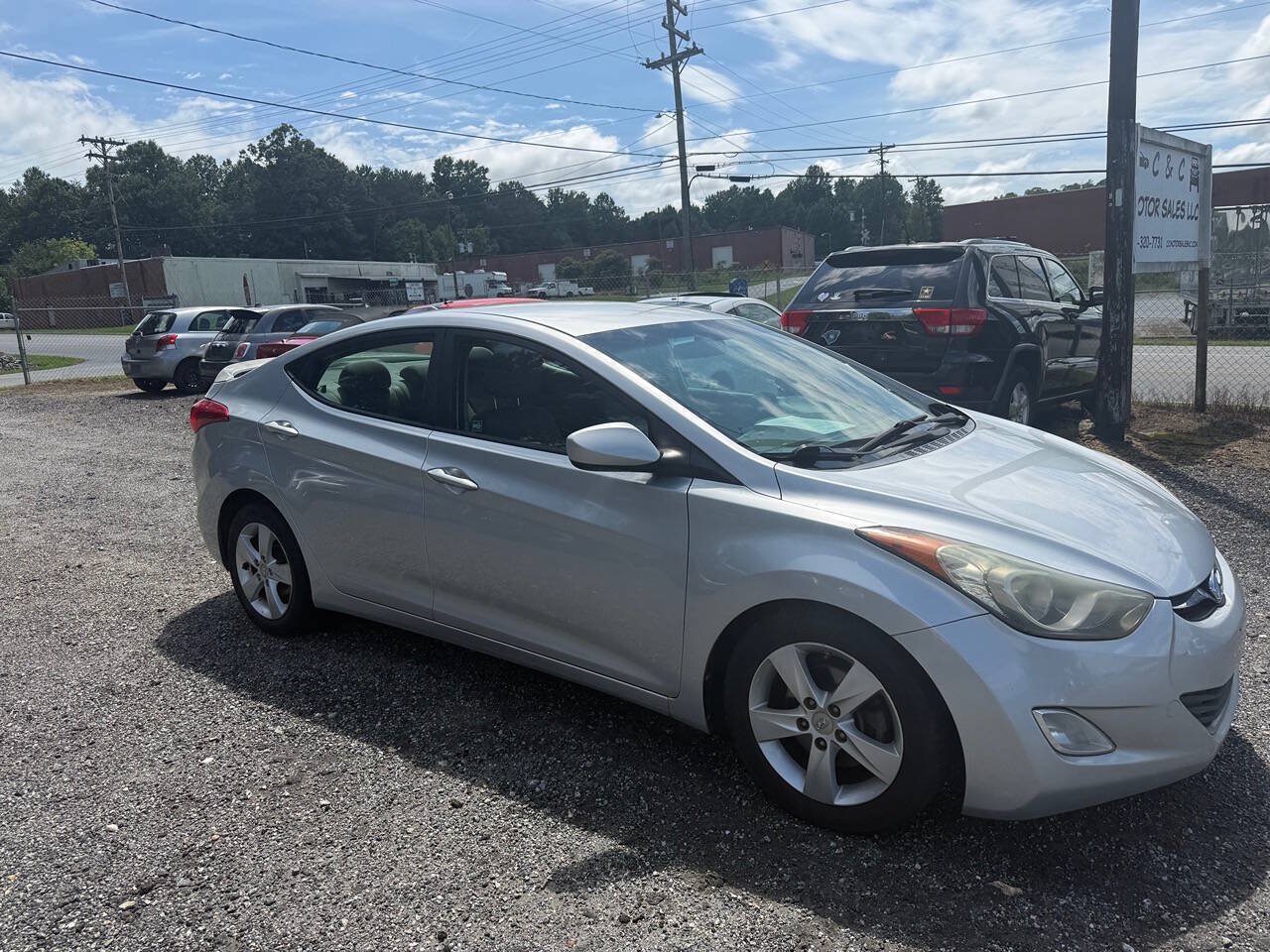Used 2013 Hyundai Elantra GLS w/ Preferred Pkg FWD image 5