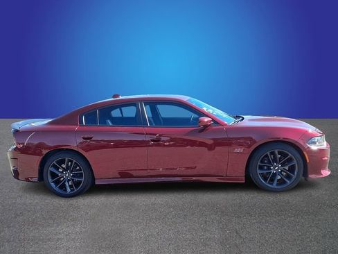 Used 2019 Dodge Charger Scat Pack w/ Navigation & Travel Group RWD image 4