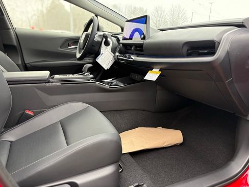 New 2026 Toyota Prius XLE image 24