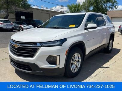 Used 2023 Chevrolet Traverse LS w/ Safety Package