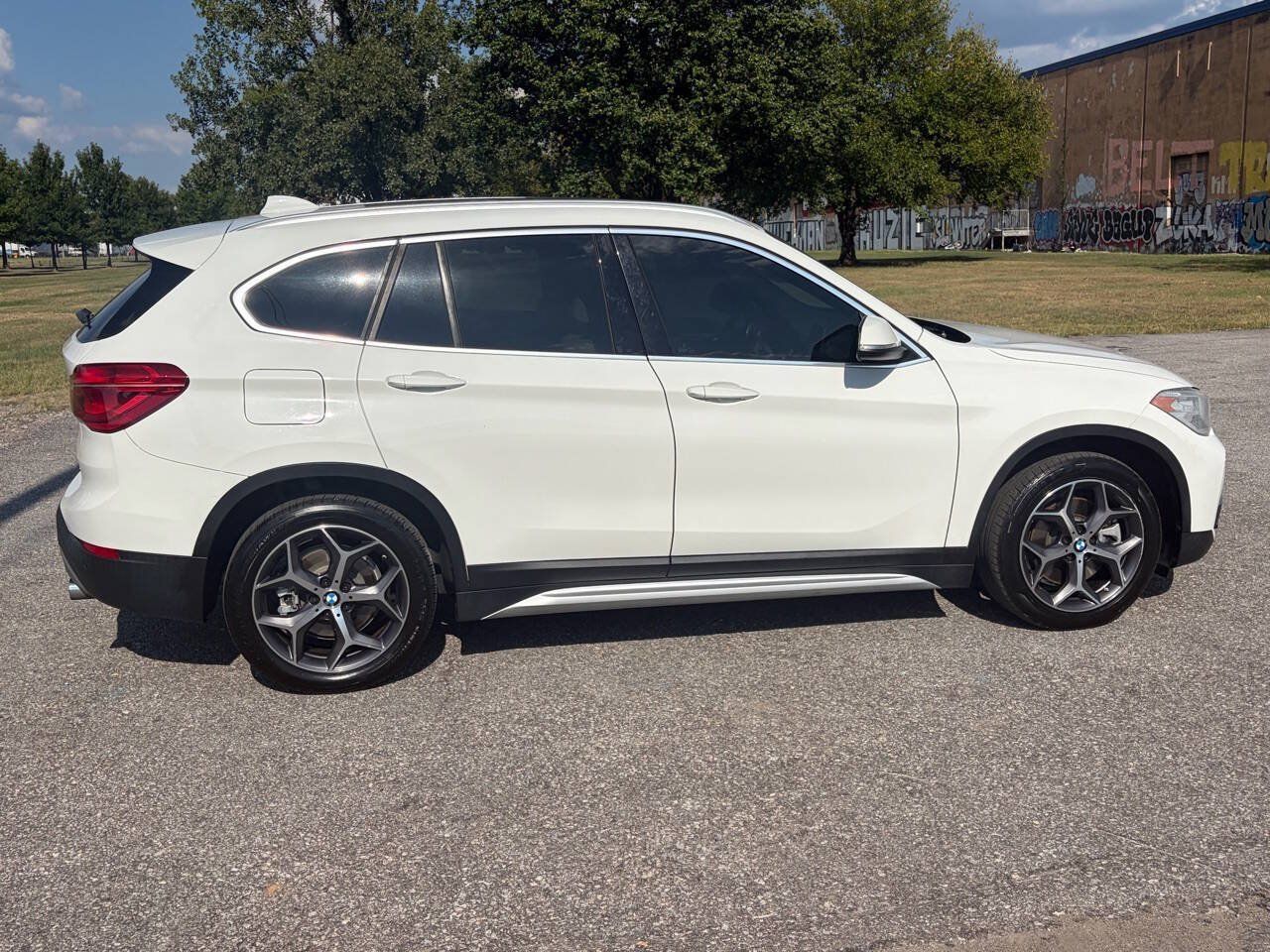 Used 2019 BMW X1 sDrive28i FWD image 4