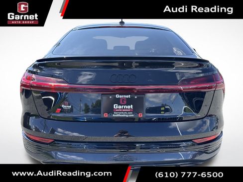 Certified 2024 Audi Q8 e-tron Premium Plus w/ Premium Plus Package image 4