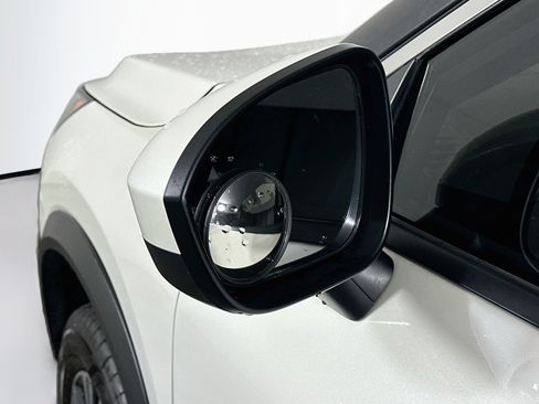 Used 2023 Nissan Rogue SV FWD image 16
