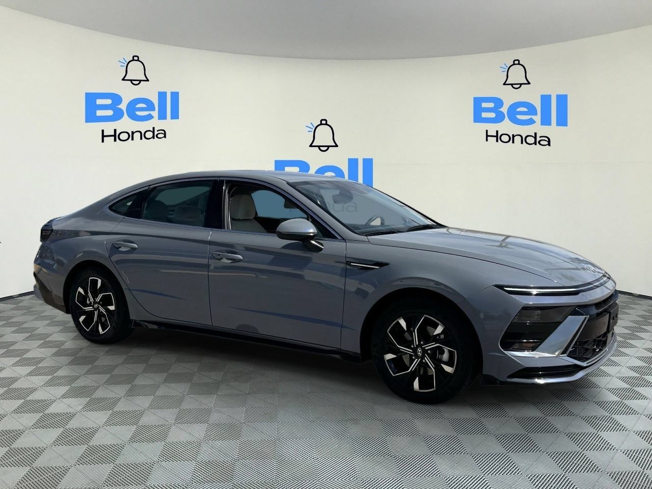 Used 2025 Hyundai Sonata SEL FWD image 6