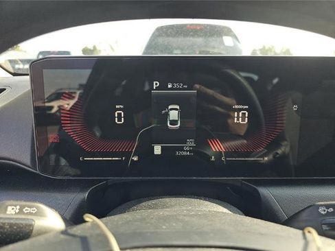 Used 2025 Kia K4 FWD image 8