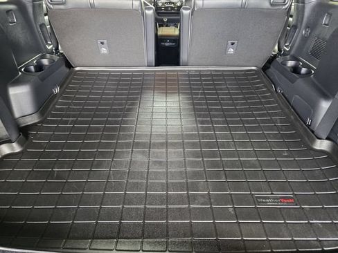 Used 2021 Toyota Highlander XSE FWD image 34