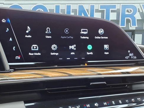 Used 2023 Cadillac Escalade Sport Platinum w/ LPO, ONYX Package AWD/4WD image 18