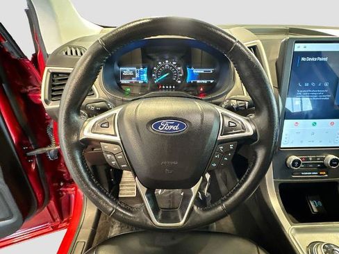 Certified 2023 Ford Edge SEL image 10