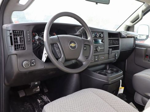 New 2025 Chevrolet Express 3500 w/ Power Convenience Package image 7