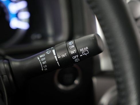 Used 2018 Toyota 4Runner Limited image 15