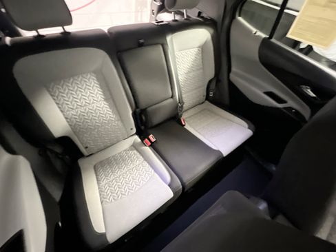 Used 2023 Chevrolet Equinox LS w/ LS Convenience Package FWD image 33